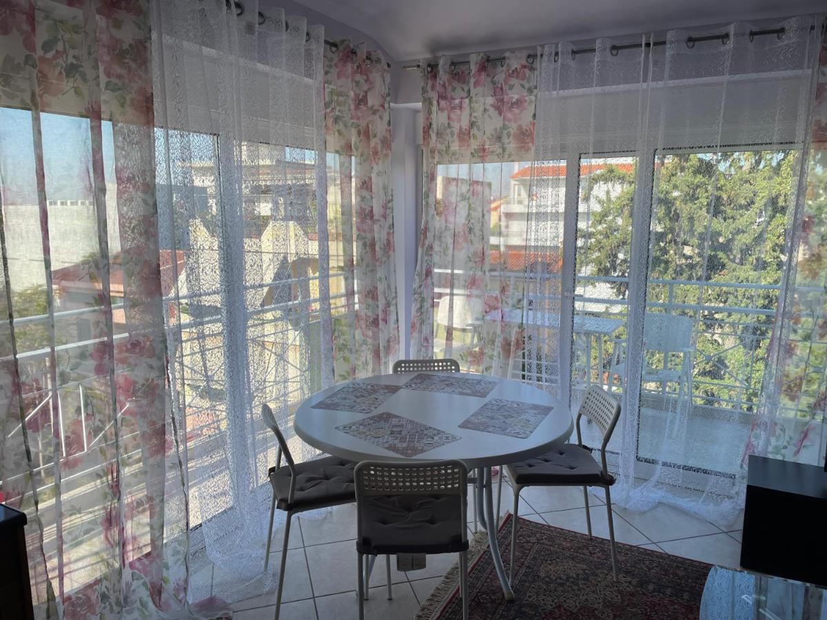 Awesome Home 3' From Metro Atina Dış mekan fotoğraf